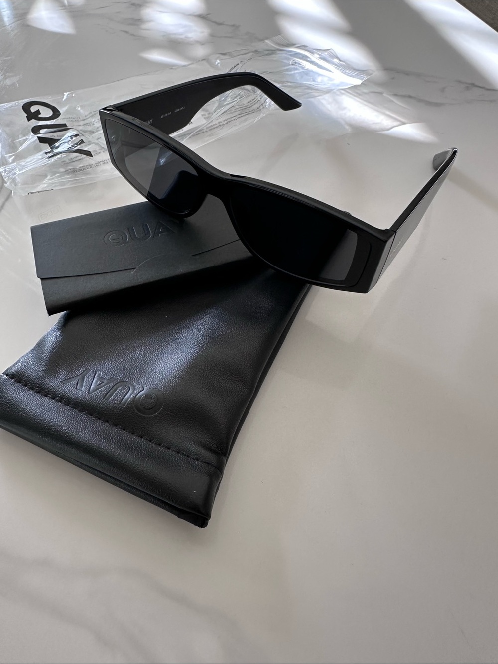 Quay Australia Black Rectangular Sunglasses for Men